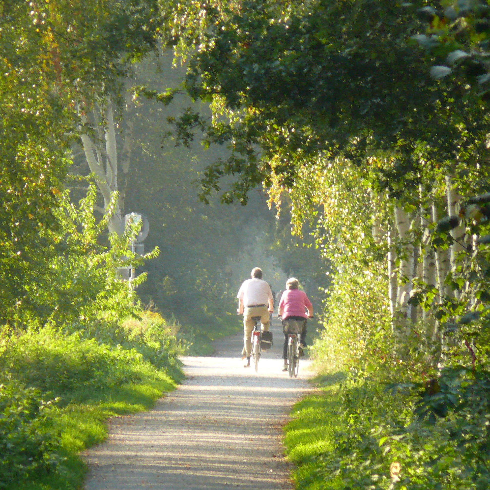 Radfahrer (c) Peter Weidemann, Pfarrbriefservice.de